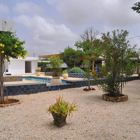 Keur De Pierre Hotel ซาลี ปอร์ตูดัล ภายนอก รูปภาพ